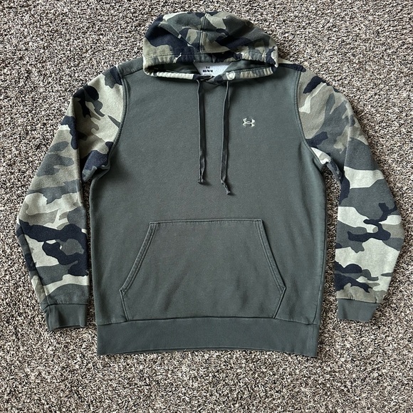 Under Armour Men's Olive and Camo Hoodie - medium - Picture 1 of 4